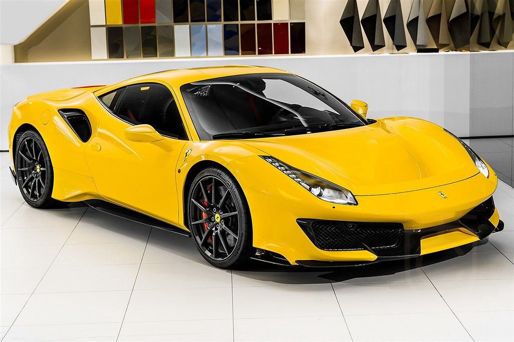 Ferrari 488 Pista
