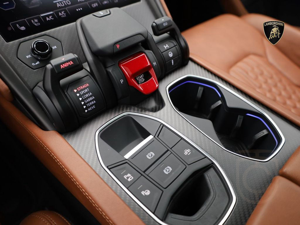 Lamborghini Urus S MY24 I NERO NEMESIS I CARBON
