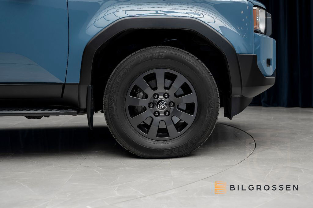 Toyota Land Cruiser 2.8 4WD First Edition JBL 360 HUD