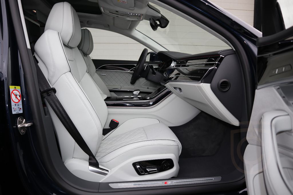 Audi A8L 60 TFSIe lang FULL EXCLUSIVE / UPE 181.170,-