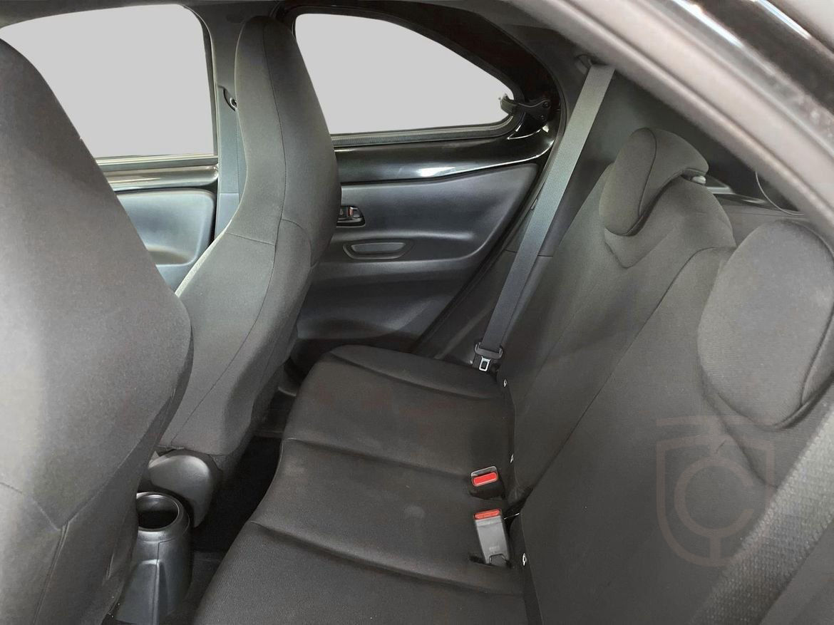 Toyota Aygo X 1,0 MAN 5-VXL PLAY COMFORT & STYLE PACK V-h...