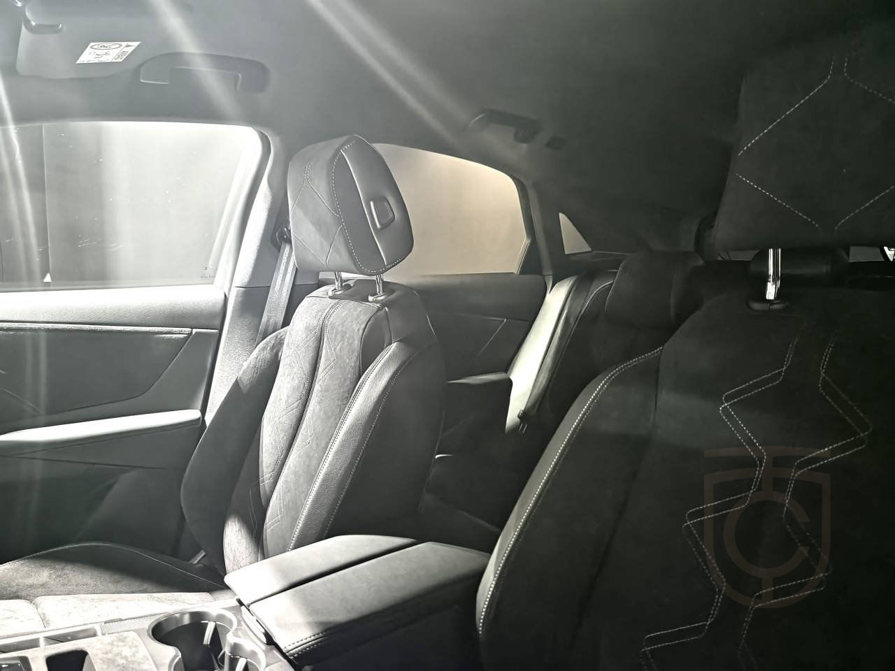 DS 7 Crossback E-Tense Performance Line+