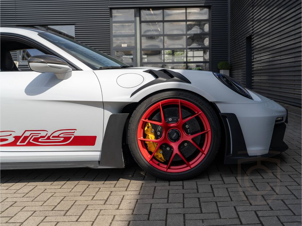 Porsche 911 GT3 RS Weissach-Paket PCCB BOSE