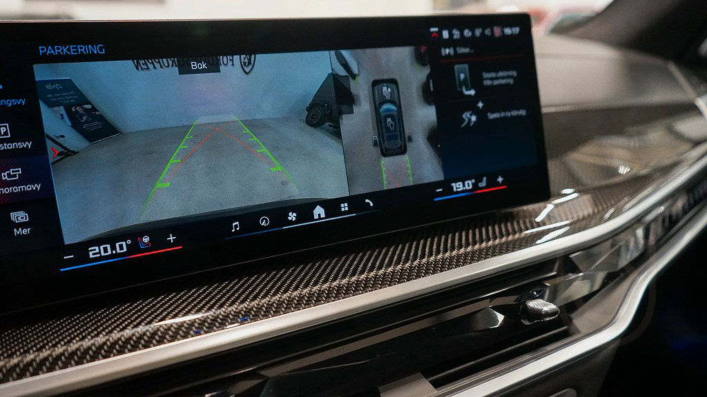 BMW X7 M60i xDrive