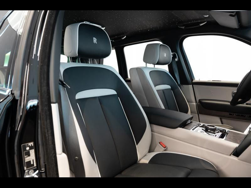Rolls-Royce Cullinan Provenance 2 Year Warranty & Service
