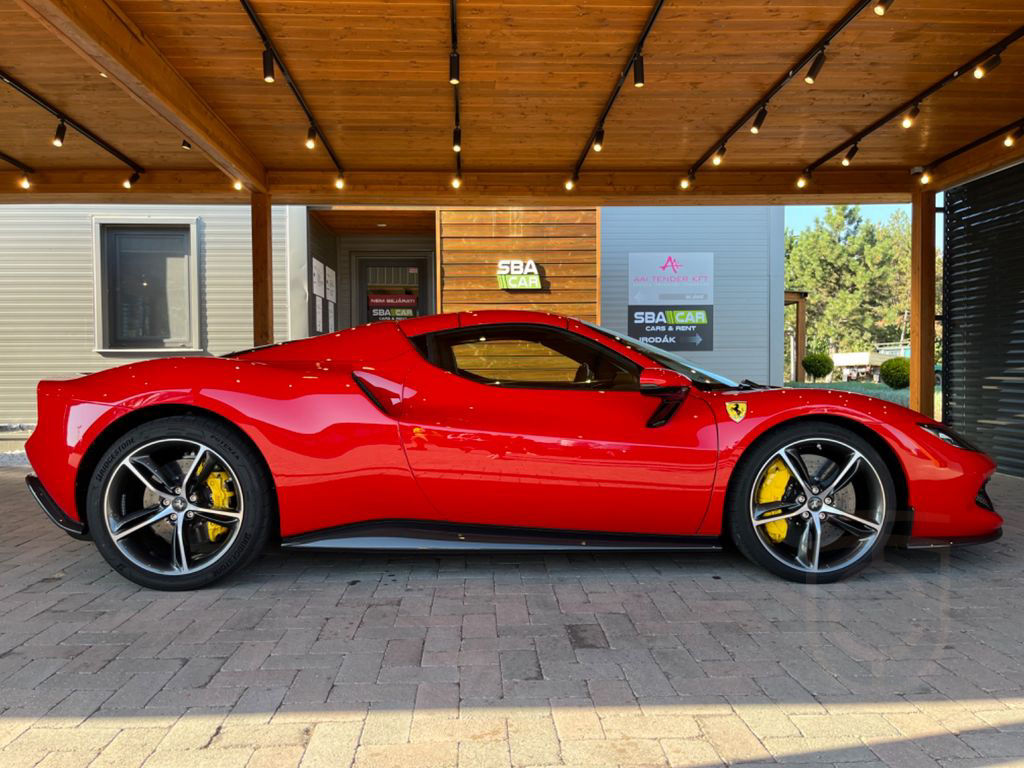 Ferrari 296 GTS