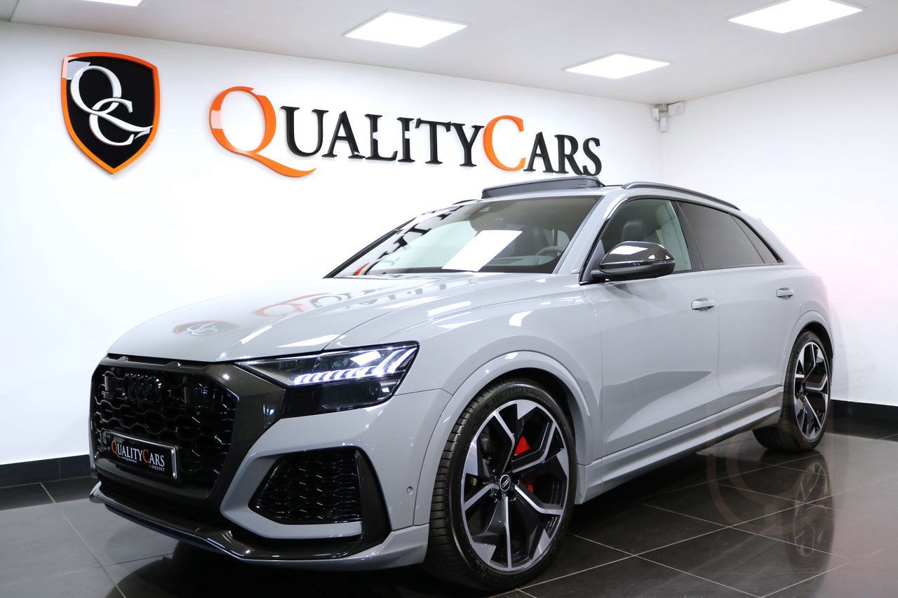 Audi RSQ8