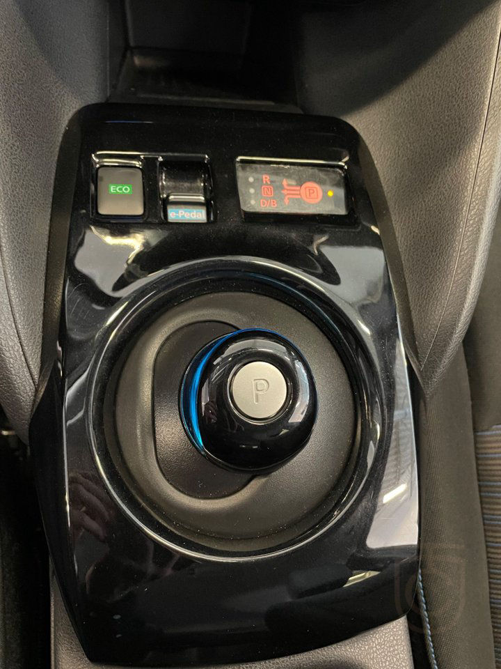 Nissan Leaf N-Connecta MY22