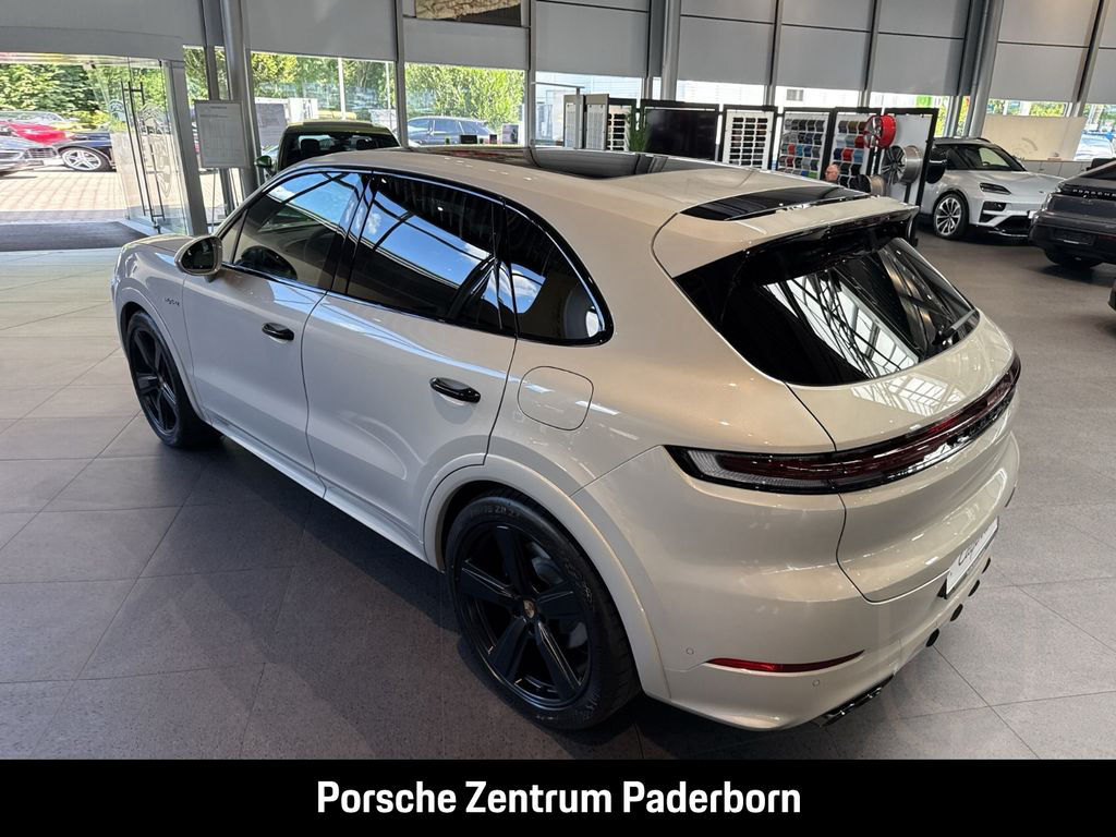 Porsche Cayenne E-Hybrid HA-Lenkung Nachtsicht InnoDrive