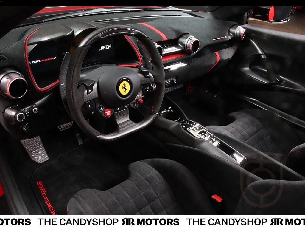 Ferrari 812 Competizione Aperta