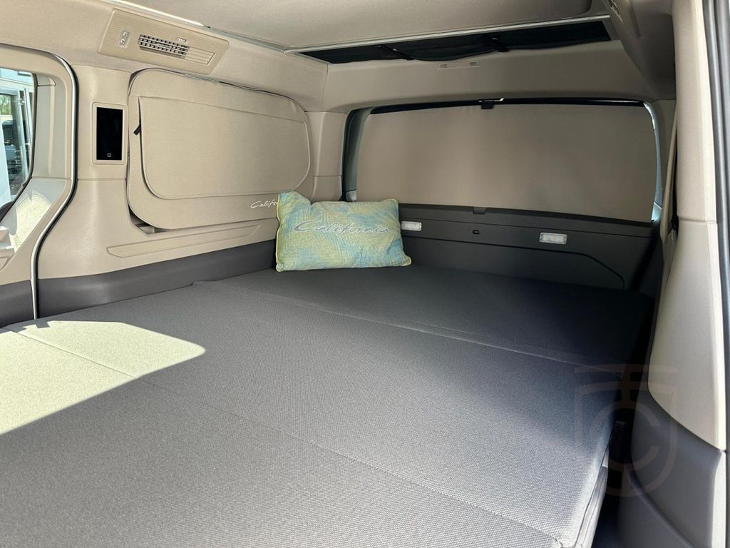 Volkswagen California T7 Beach Tour 2,0 TSI (LED+AHK+Navi)