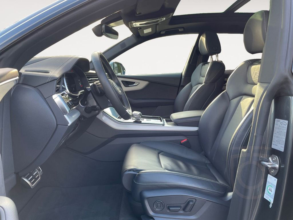 Audi SQ8 4.0 TFSI qu. Tiptronic *Pano*AHK* Matrix-LED