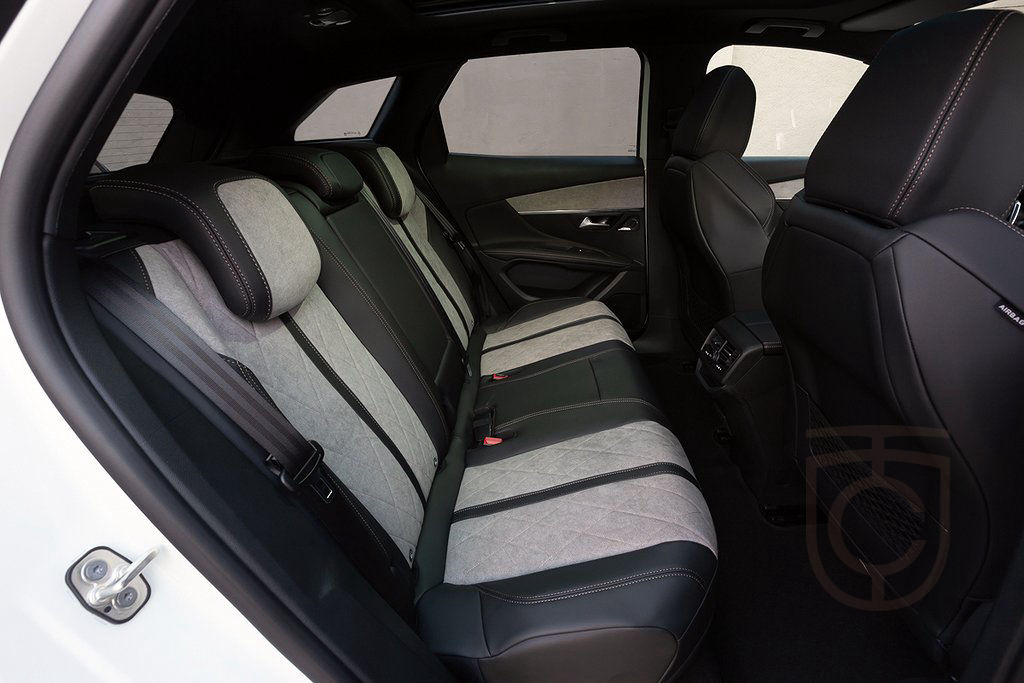 Peugeot 3008 180hk PureTech GT Automat KAMPANJ