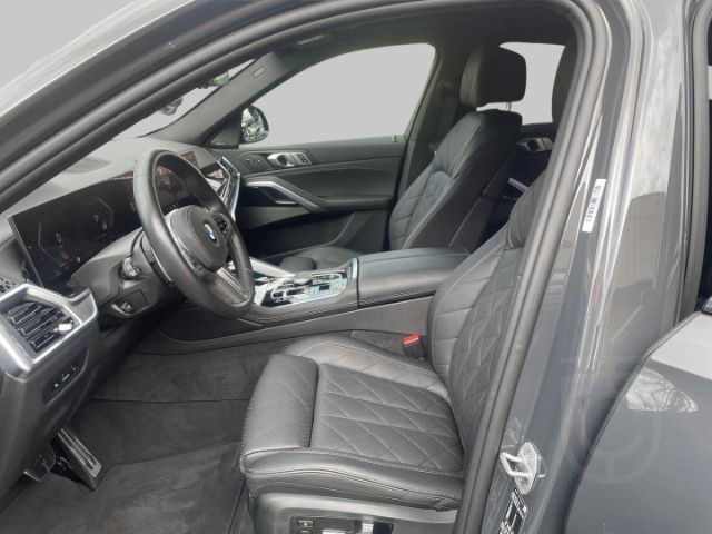 BMW X6 XDRIVE30D M SPORT HUD StandHZG AHK Pano Massa