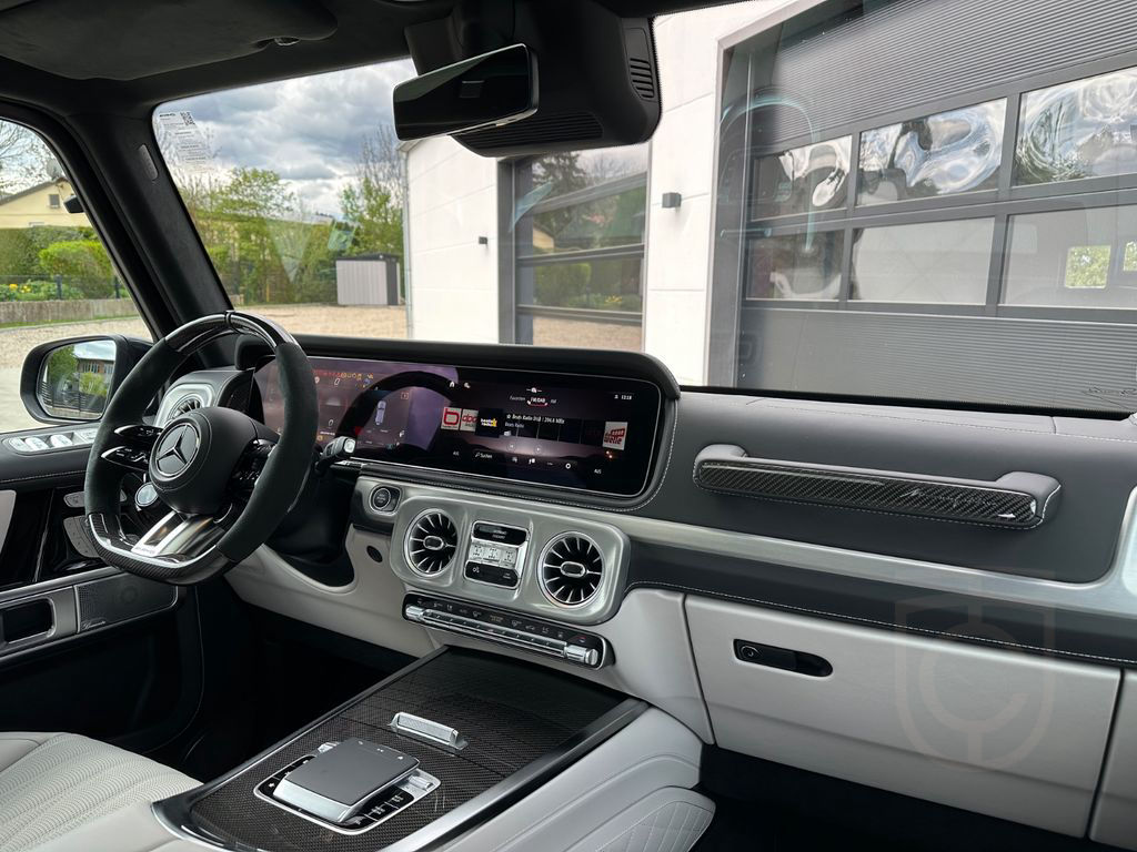 Mercedes-Benz G 63 AMG *TWOTONE!*1OF200*FACELIFT*FACTORY*TV