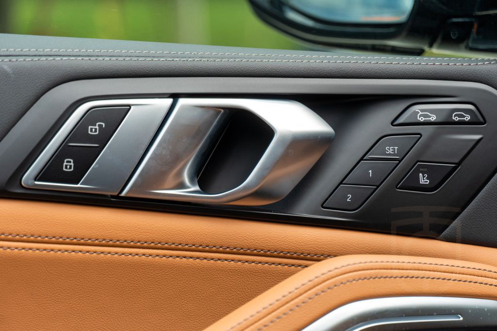 BMW X6 30d M SPORT.DR.ASS.PANO.LUFTF.LED.H/K.HUD.360