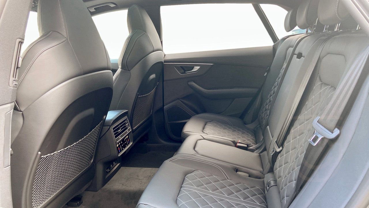 Audi S8