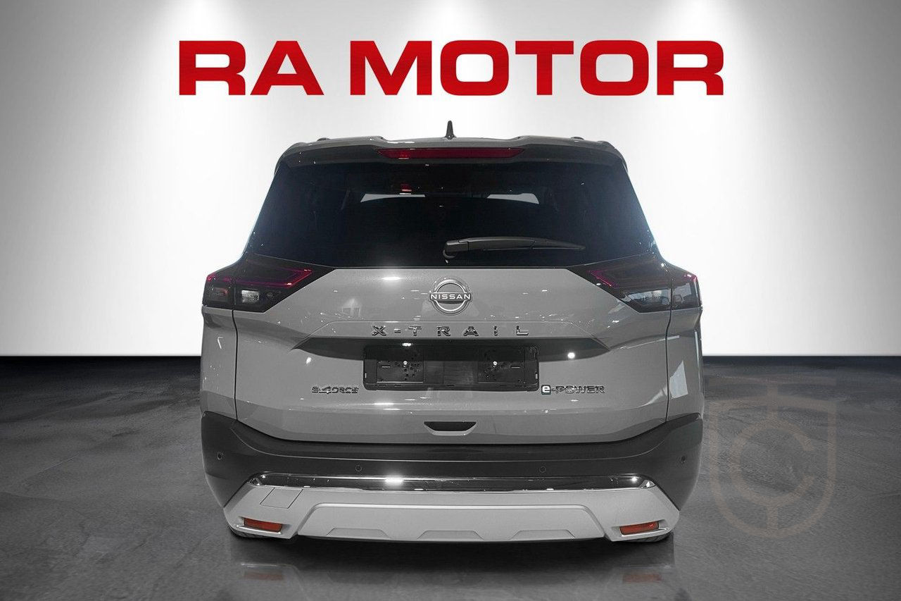 Nissan X-Trail e-4ORCE Tekna