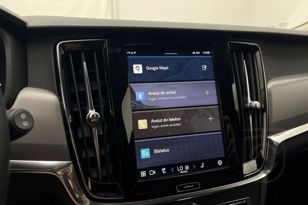 Volvo V90 Recharge T6 AWD Core Bright