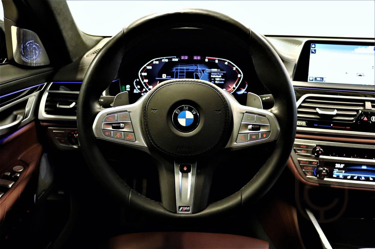 BMW 730 LD 266hk INDIVIDUAL B/W X-DRIVE TV-BAK MAXUTR MOMS