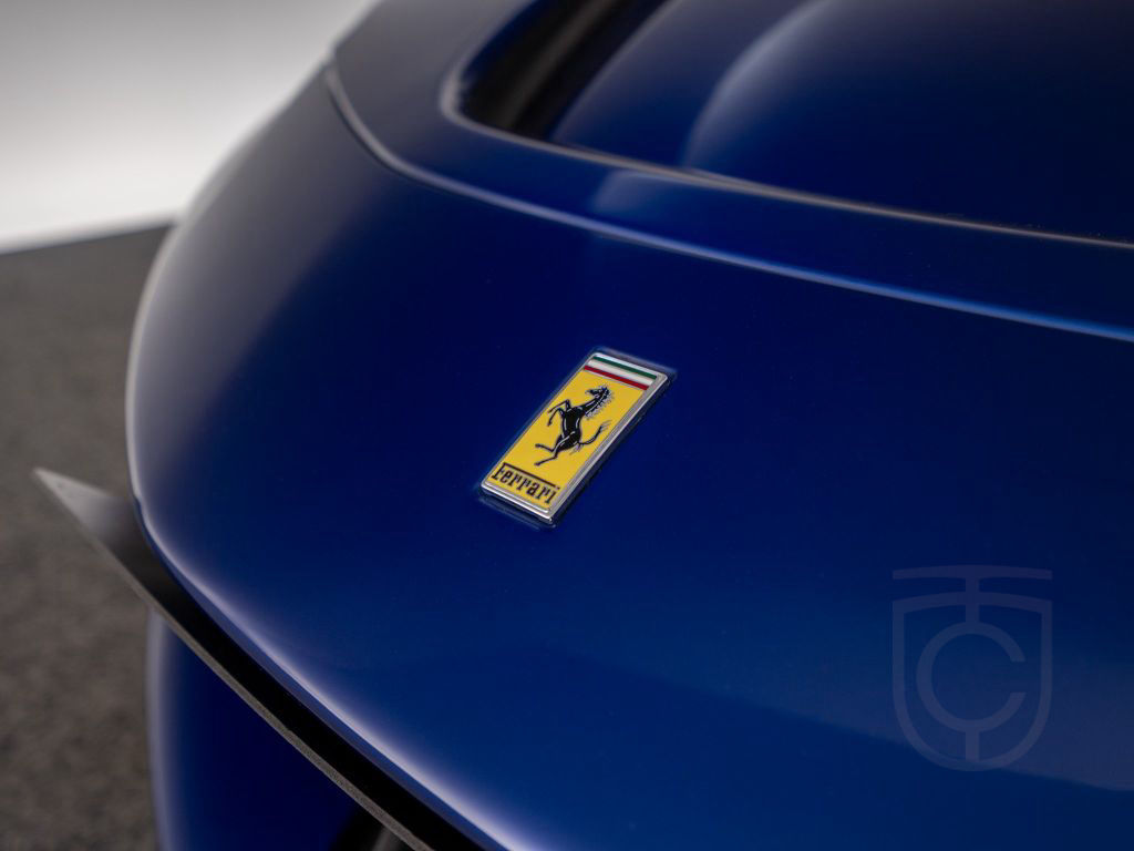 Ferrari SF90 Spider FERRARI SINGEN