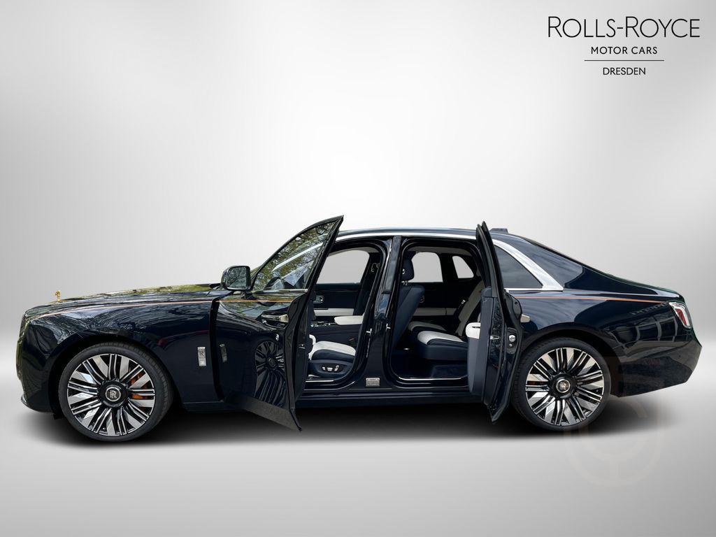 Rolls-Royce Ghost II - Bespoke/Gold SOE