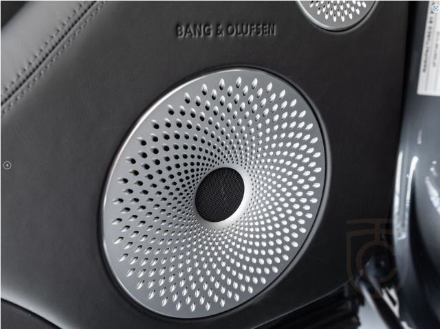 Bentley Bentayga V8 22" Massage