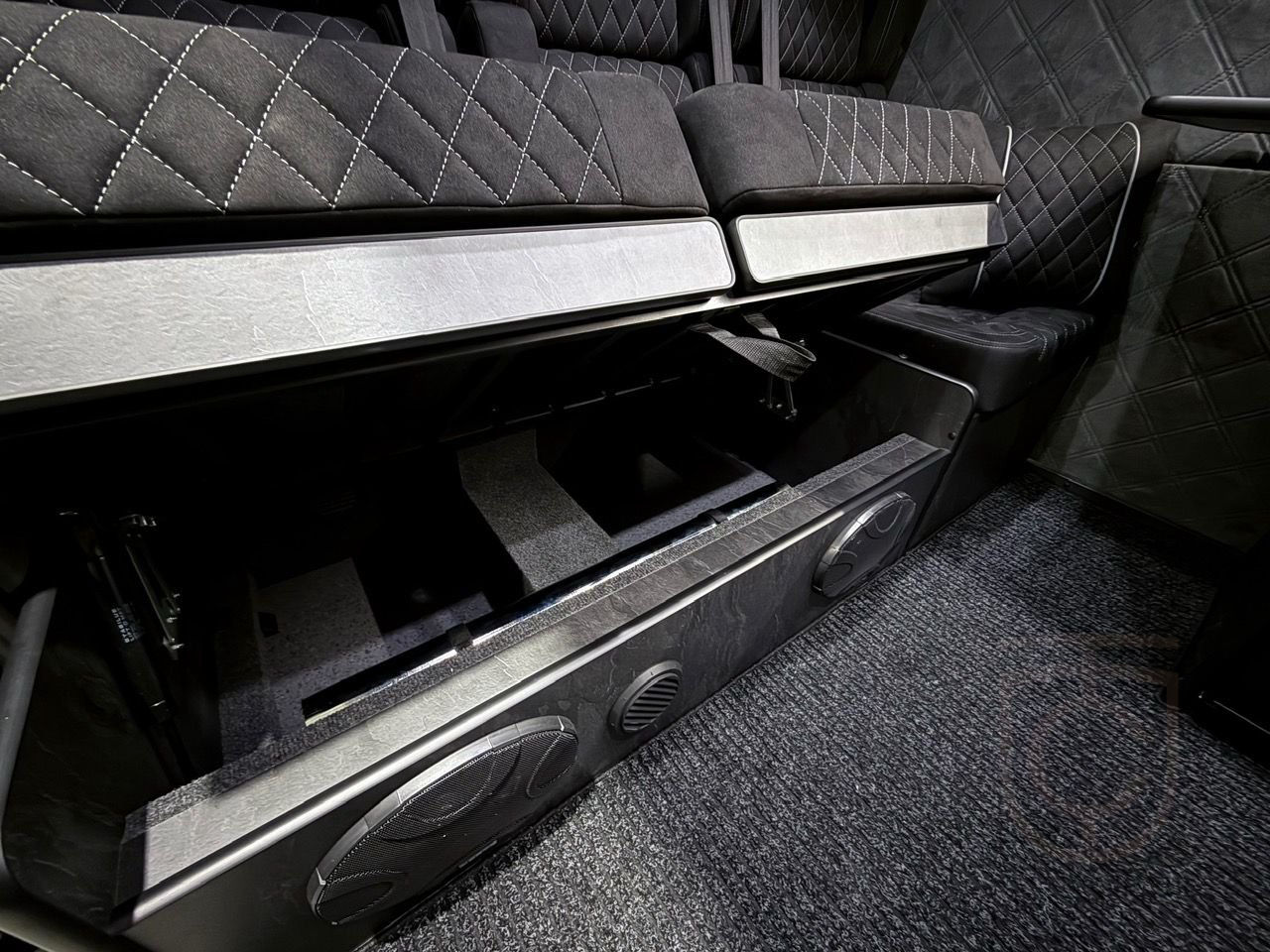 Mercedes-Benz Sprinter 317 A3 PRECON RV-X