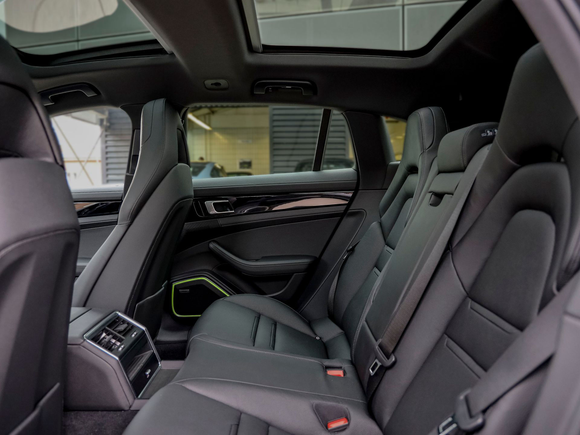 Porsche Panamera 4S E-Hybrid Sport Turismo