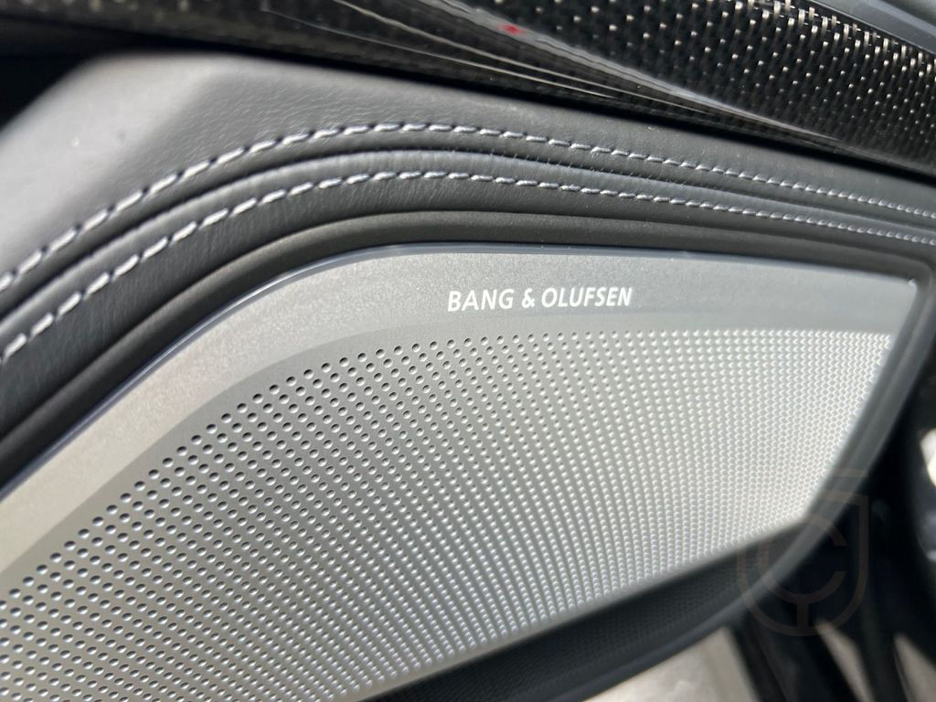 Audi S8 TFSI*Pano*Headup*Matrix*Standheizung*360Kamer