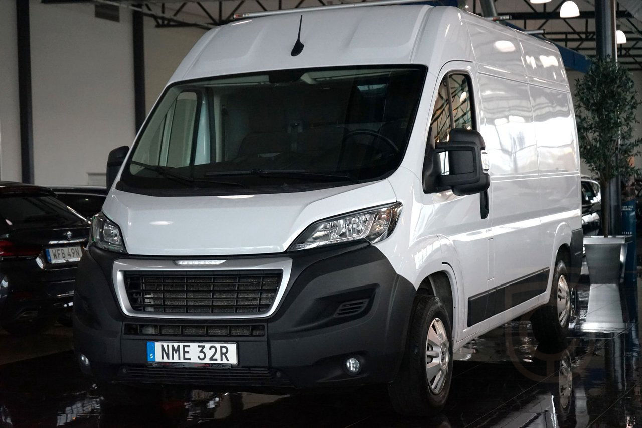 Peugeot Boxer Van 335 2.2 HDi Webasto