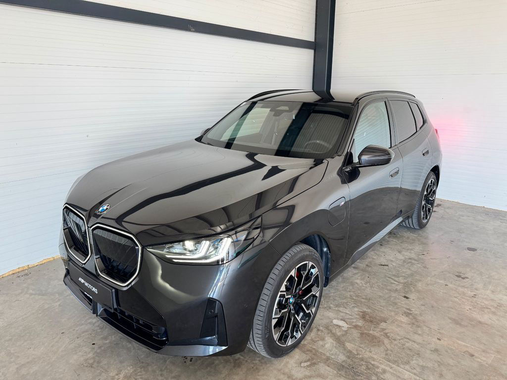 BMW X3 30e M-PAKET / INNO-PAKE T / ICONIC GLOW