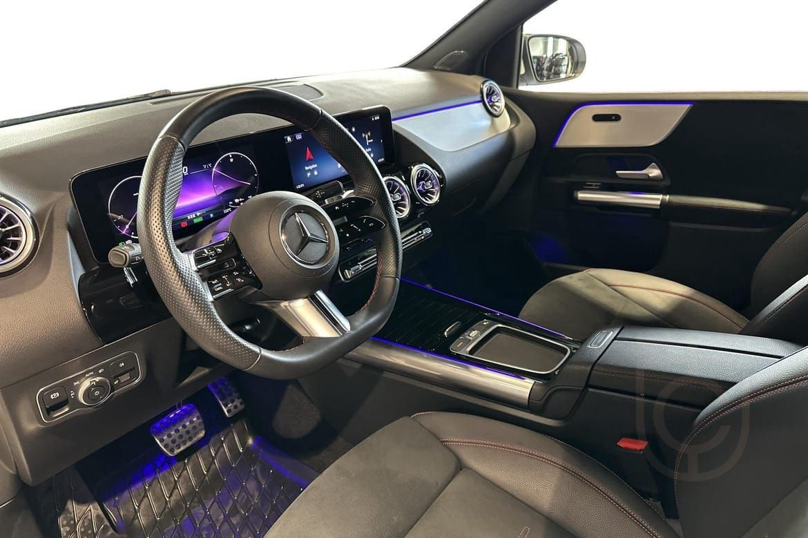 Mercedes-Benz B 250 e AMG