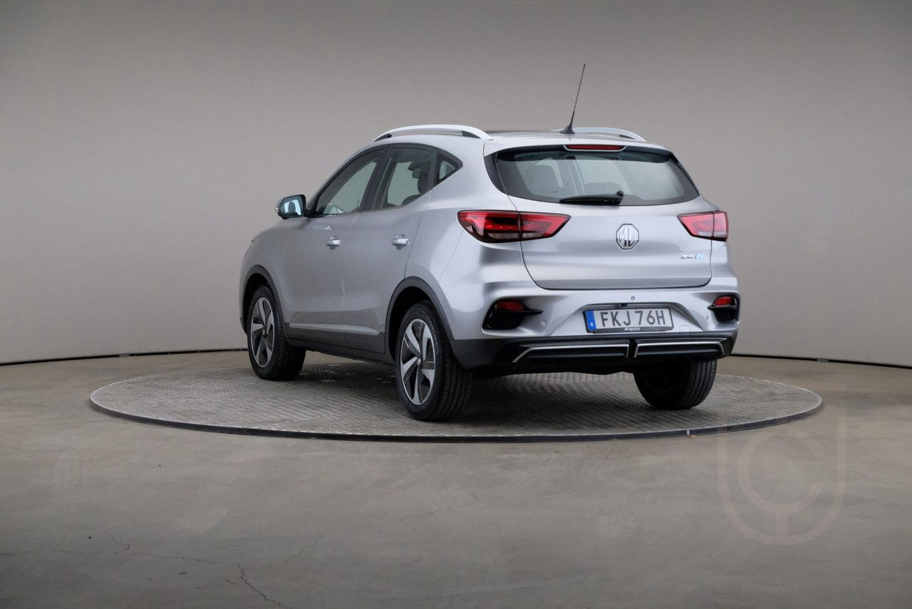 MG ZS Long Range Luxury Panorama