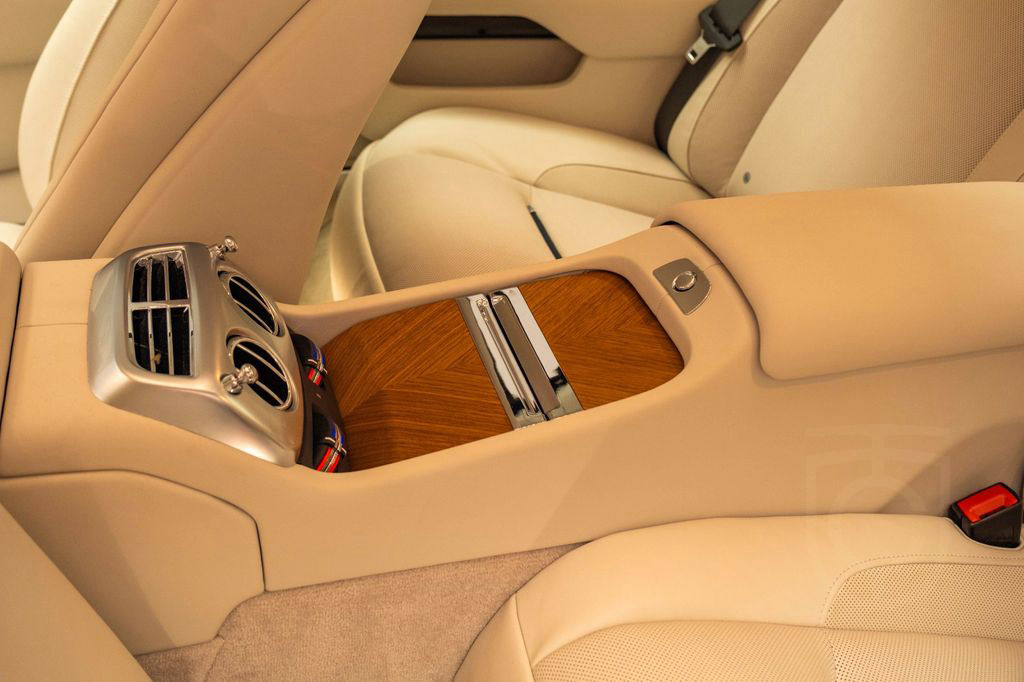 Rolls-Royce Wraith -