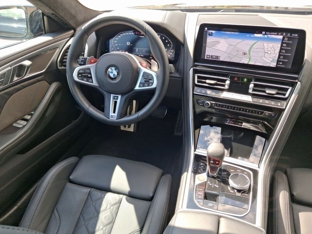 BMW M8 Competition Gran Coupé xDrive Laser Navi DAB