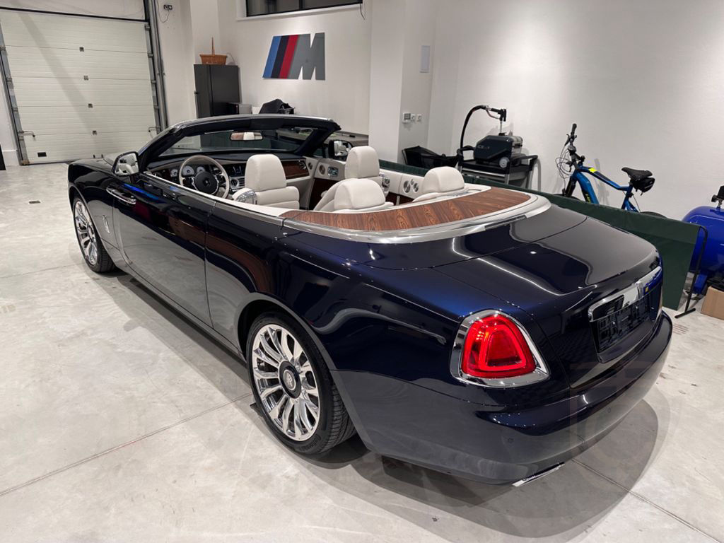 Rolls-Royce Dawn Bespoke Wood trim Aero Inserts