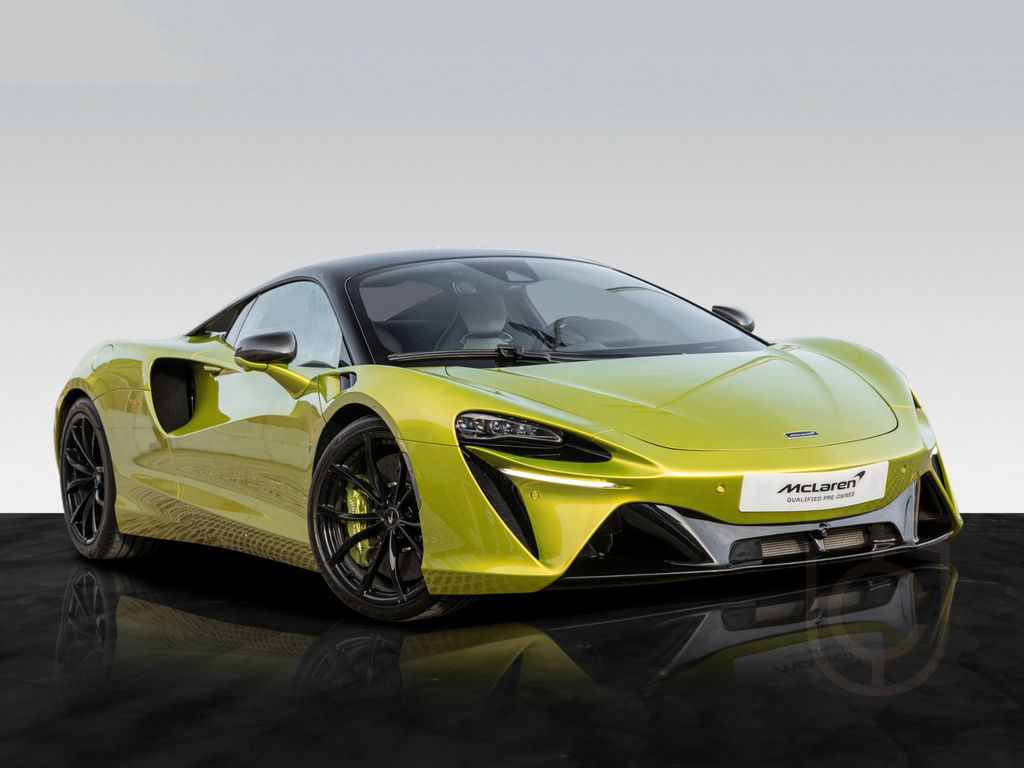 McLaren Artura - Vision | Carbon | Sports Exhaust