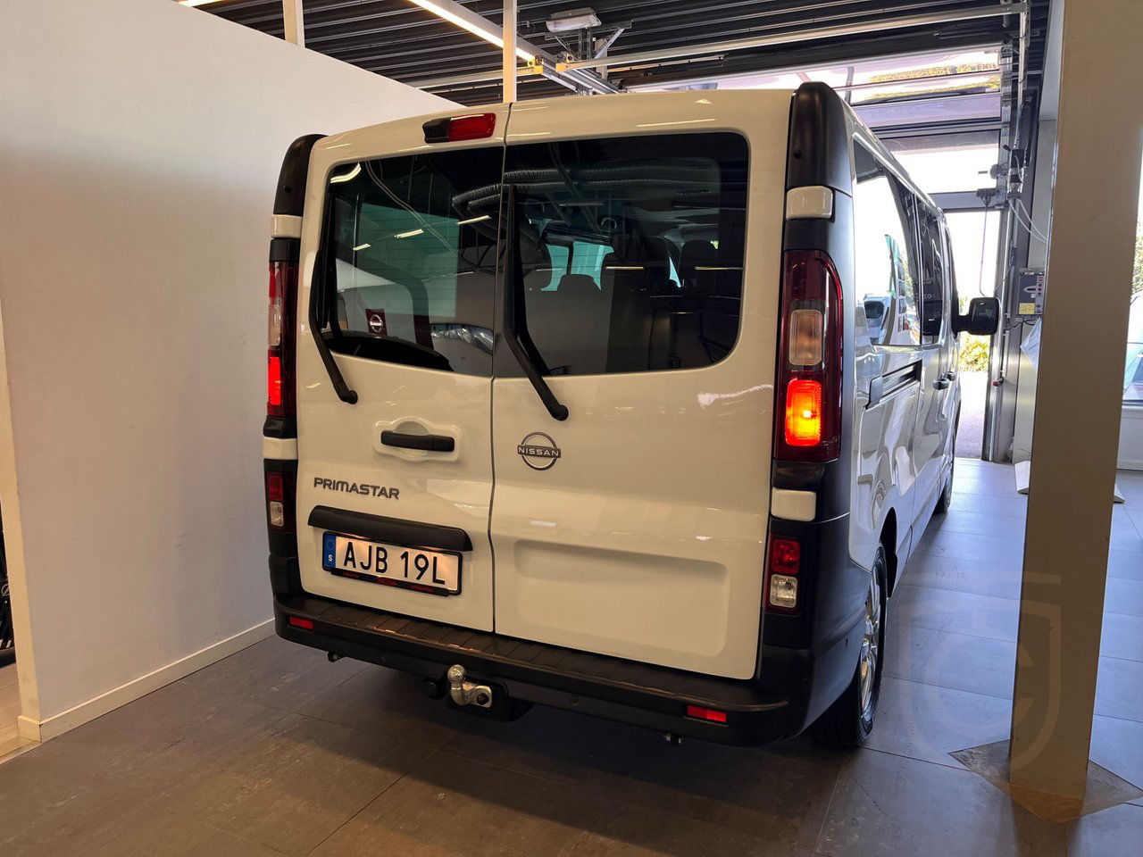 Nissan Primastar Crew 3.0t 2.0 dCi DCT Tekna inkl vinterhjul