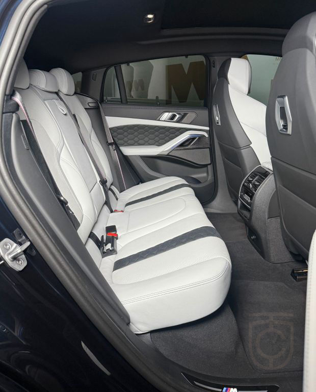 BMW X6 M Competition M Driver´s Carbon Pano