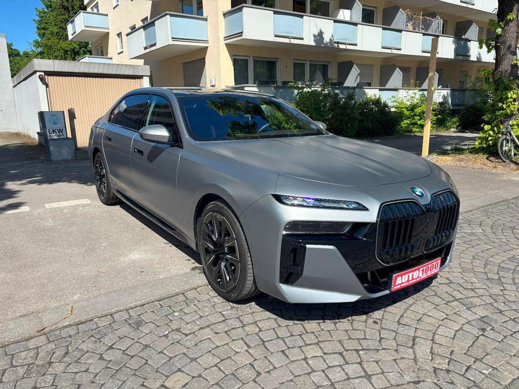 BMW 740 Baureihe 7 Lim 740 d xDrive M Sport