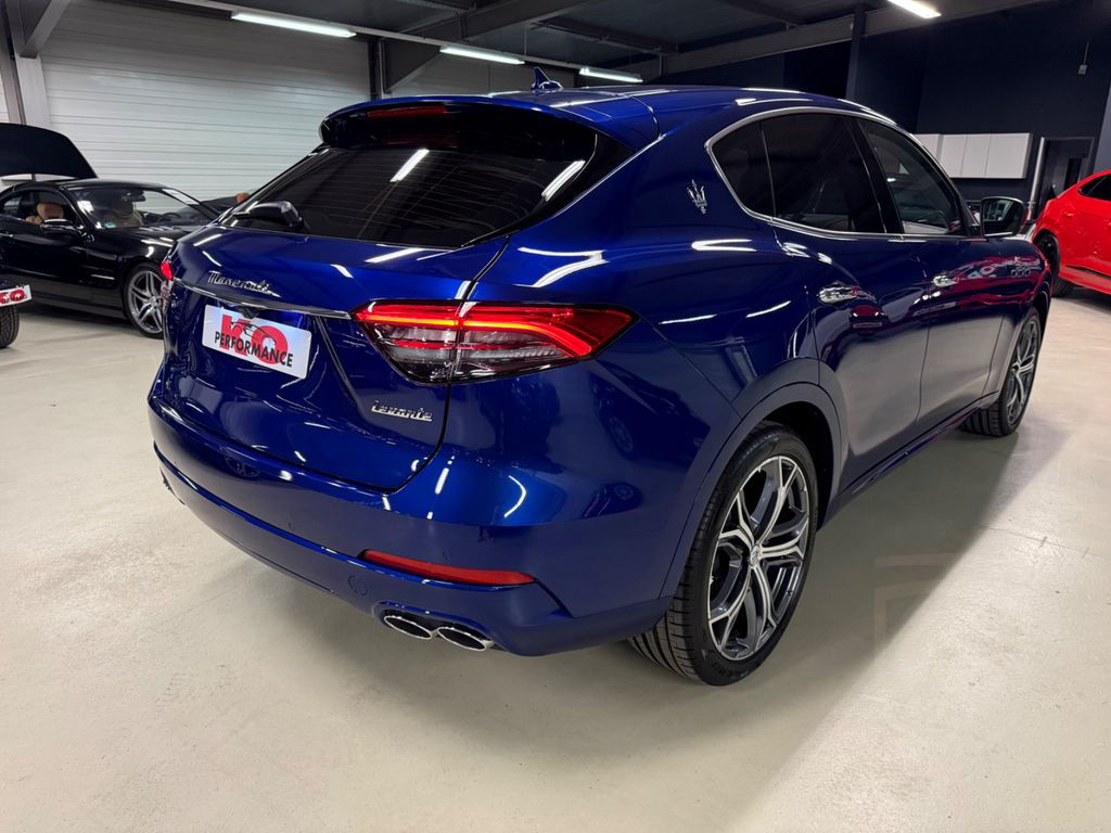 Maserati Levante GT Hybrid Premium-Leder Panorama 21zoll
