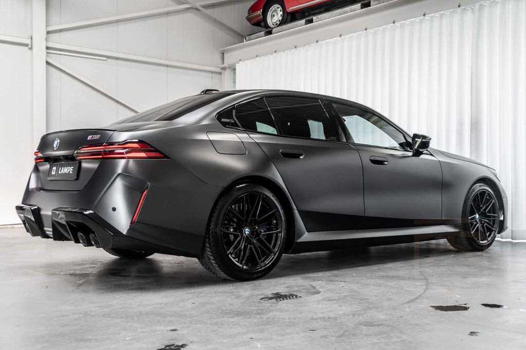 BMW M5 Bowers & Wilkins Panoramadak Head-Up Keyless