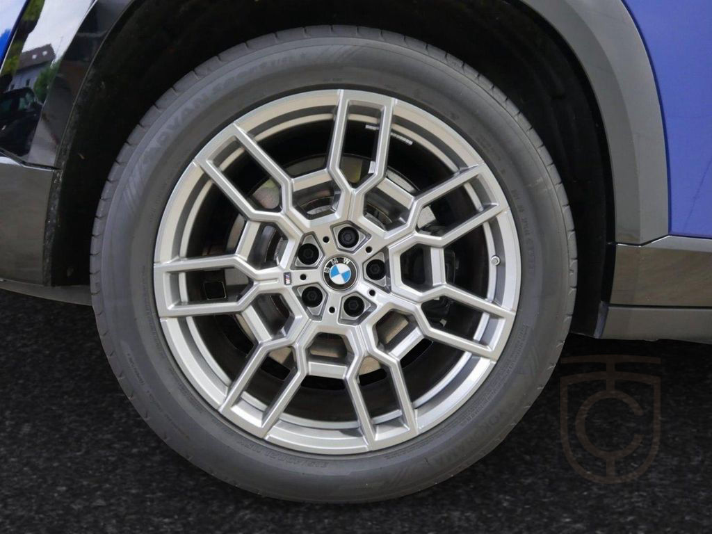 BMW XM 50e AHK|DAProf.|Autobahnassistent|H/K