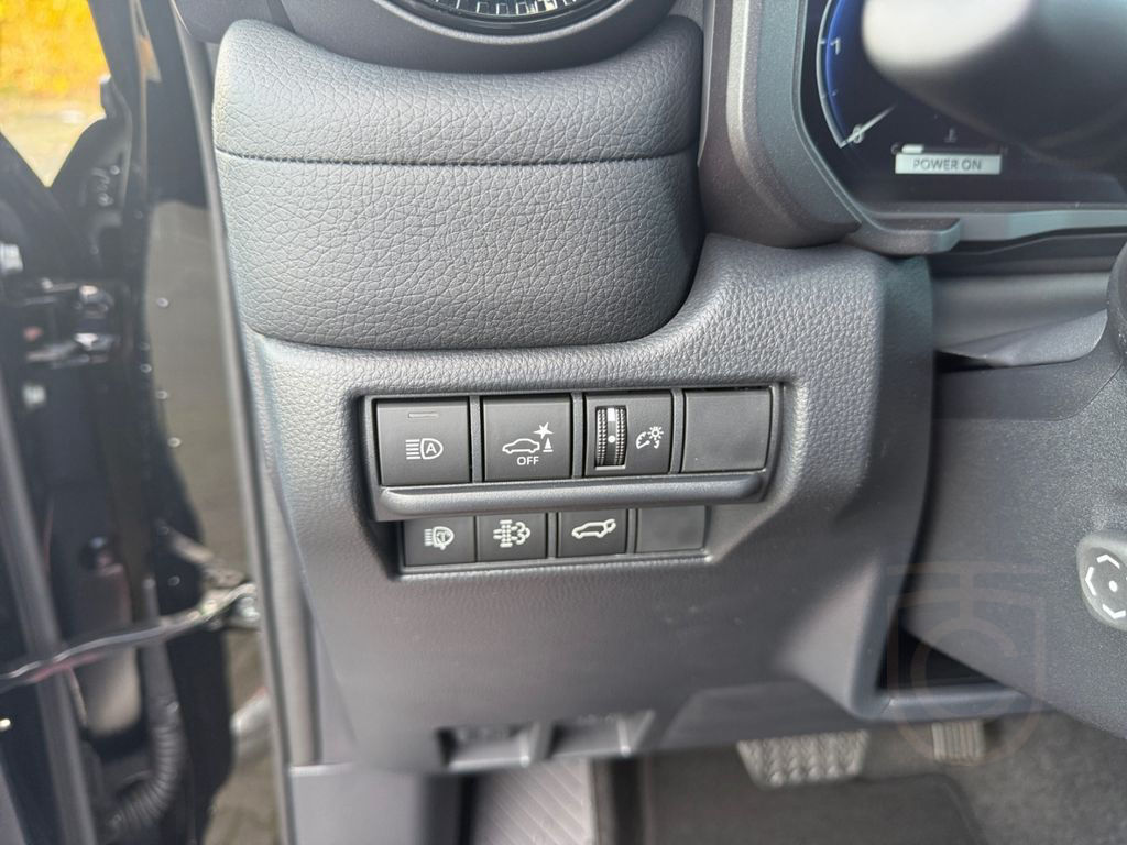 Toyota Land Cruiser 2.8 D-4D Executive *360*Navi*LED*