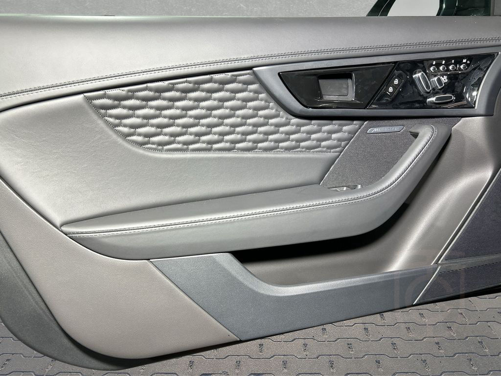 Jaguar F-Type Coupe P450 75 AWD Capathian Grey