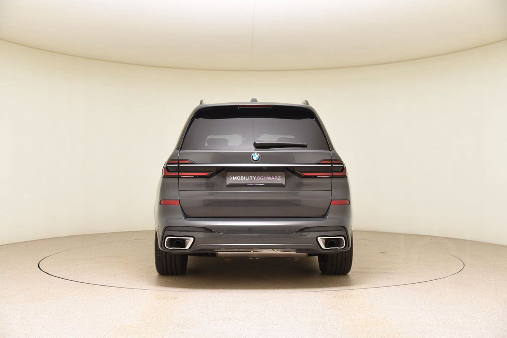 BMW X7 xDrive40d M Sport Head-Up Pano ACC*UVP133.800