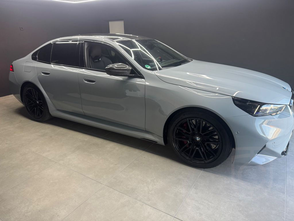 BMW M5 G90 M *Driver´s *Carbon*Kamera*ACC*Full*