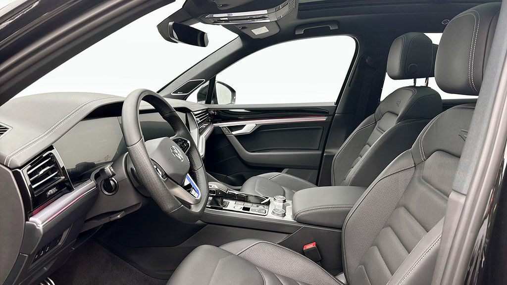 Volkswagen Touareg R e-Hybrid