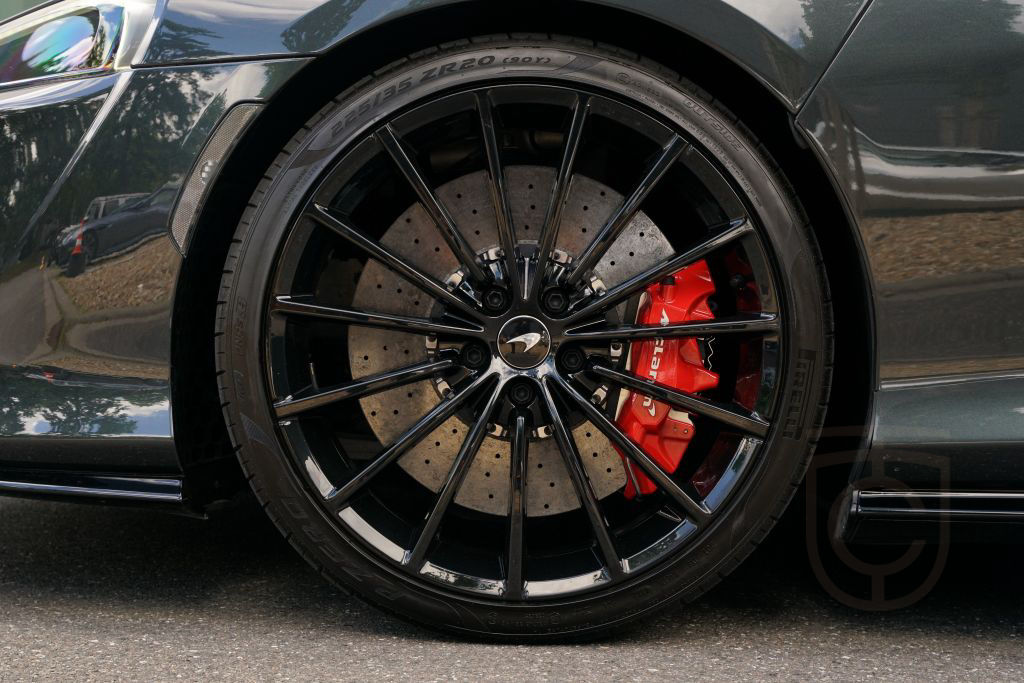 McLaren GT Exterior Elite Paint - Plateaux